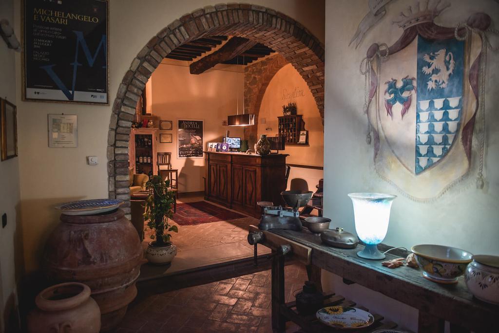 Le Vecchie Cantine Chianni Εξωτερικό φωτογραφία